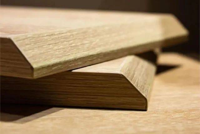 Bevel edge sealing